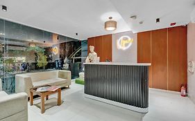 Upar Hotels Indiranagar
